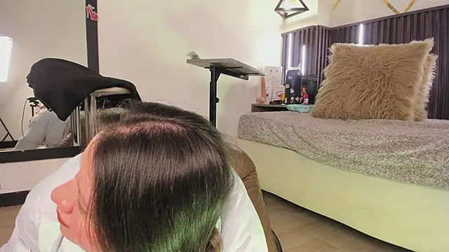 _rebecca1 现场XXX聊天