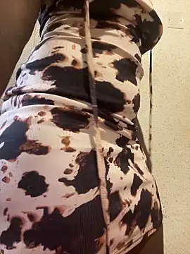 Assbigger234のライブXXXチャット