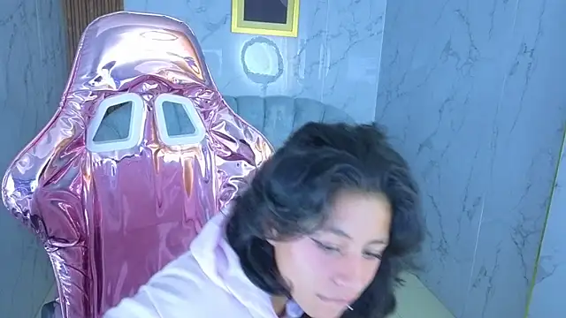 Czat XXX na żywo – serabella_s