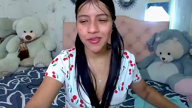XXX chat uživo modela zara_cute