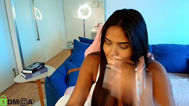 Paula_Thomass Chat XXX in diretta