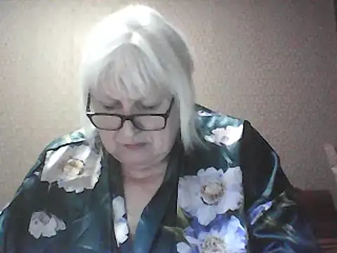 Alexia64231 Adlı Modelin Web Kamerası Şovu