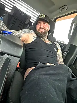 Beardedtattood Chat XXX in diretta