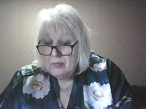 Alexia64231 élő XXX-chatje