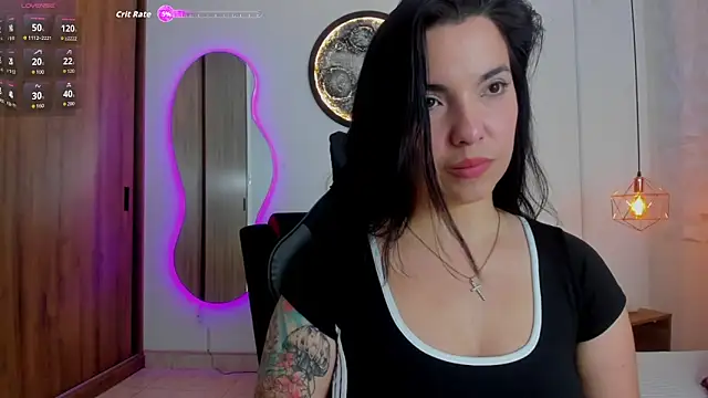 Chat +18 de tatiana_sc ao vivo