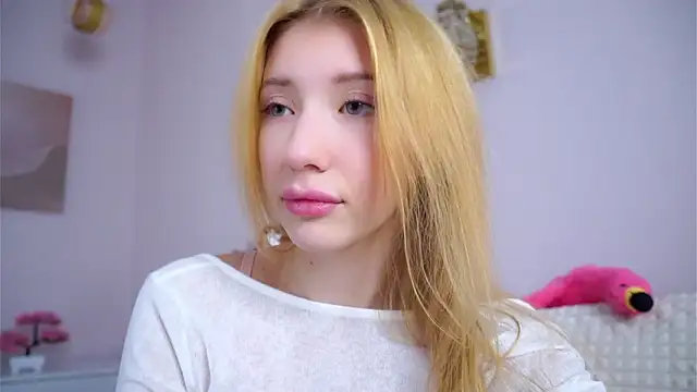 SunnivaCovilのウェブカメラショー