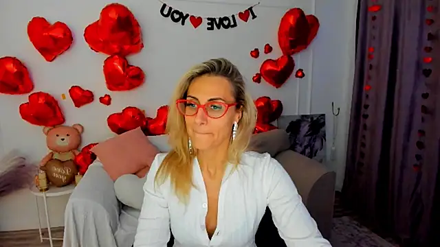 MuseOfStage's Live XXX Chat