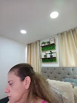 sasi_luna Live XXX Chat