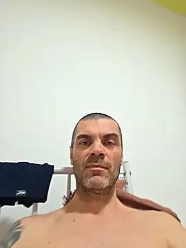 DOMINATOR_SIR-MASTER's Webcam Show