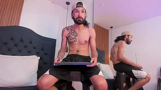 Hisoka_011: απευθείας συνομιλία ΧΧΧ