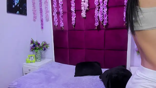 Chatroom XXX en direct de nicolfontana_