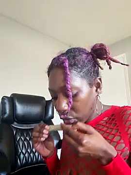 oliviaprettypussy: онлайн-секс-чат