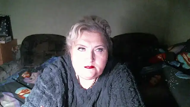 Lana555 élő XXX-chatje