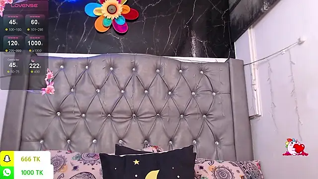 LAILAGUMMY's Live XXX Chat