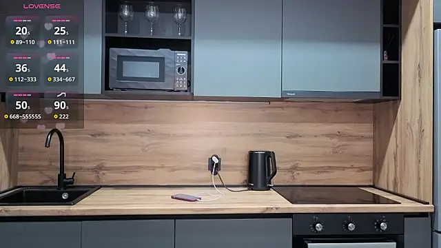 Онлайн чат XXX alice_toffee