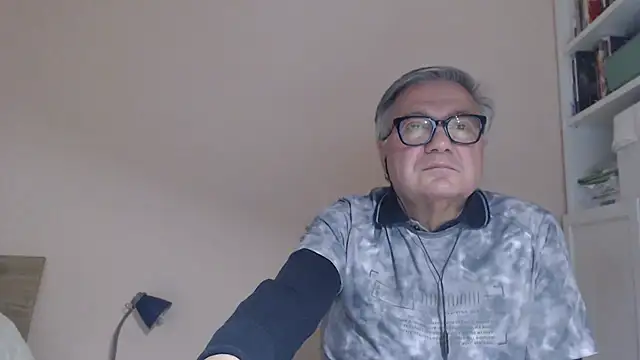 عرض كام YOU6me