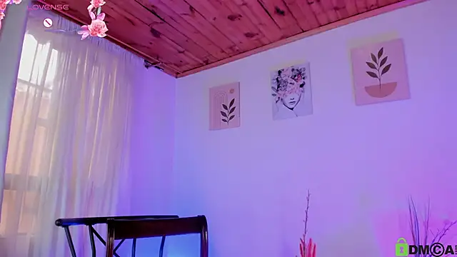 Lauraricci__のライブXXXチャット