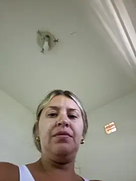 meryloveのウェブカメラショー