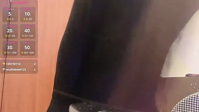 hayuyuyu Chat XXX in diretta