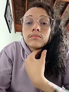 just_NBn Webbikameraesitys