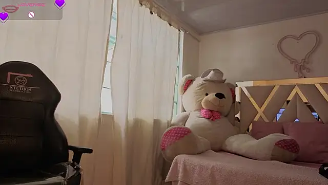 Chat XXX en directo de kissy_tay