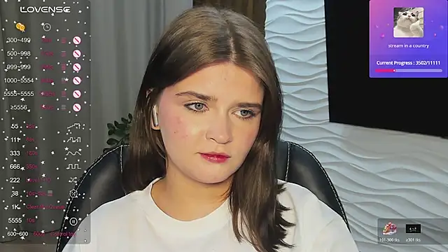 دردشة LanaTreades الجنسية المباشرة