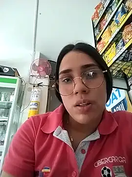 Jewelryprincess Chat XXX in diretta