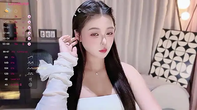 Ubela_7 লাইভ XXX চ্যাট