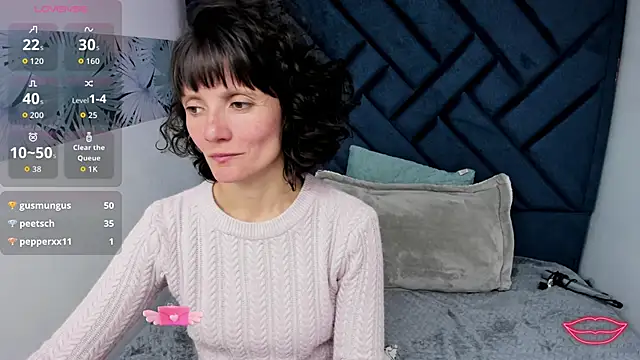 Valery_More__ Webcam-Show