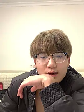 Živý XXX chat KK-cuteboy