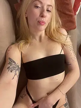 Webkamerová show Azure_Lane