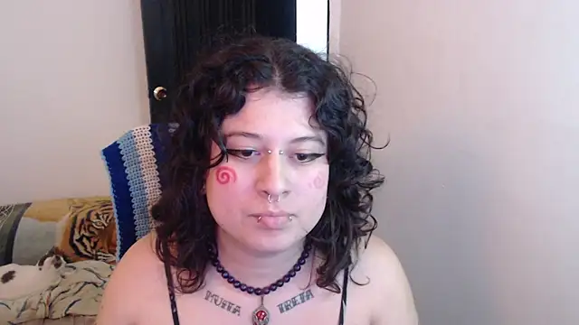 Smoke_trip_Alicia webcam show