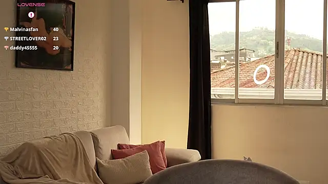 GiaFaaris – Naživo XXX chat