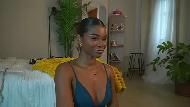 astreaharmonia's Live XXX Chat