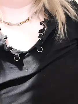 Missy_DM's Live XXX Chat