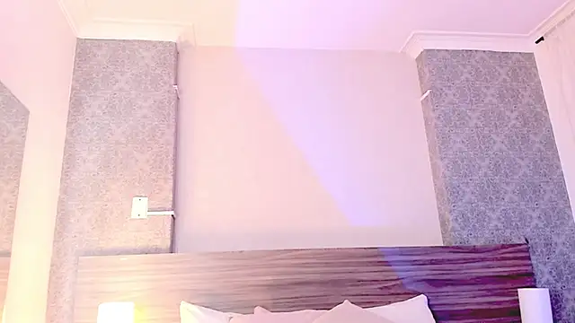 Pokazy przed kamerką – Mistyca