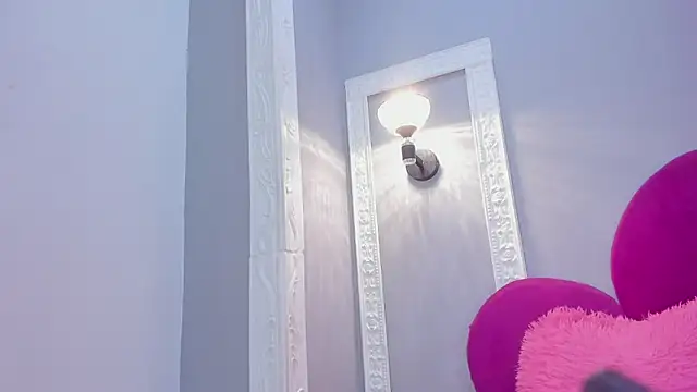 Bonniie_22's Live XXX Chat