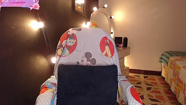 yes0225 라이브 XXX 채팅