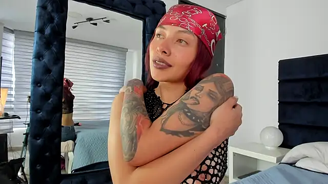 Chat XXX en directo de melanie_roux__