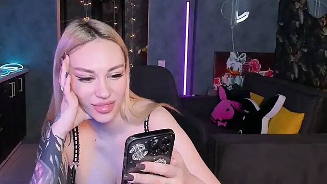 แชท XXX สดของ Blckmirrorr