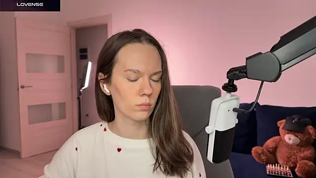 Онлайн чат XXX SharkyBaby