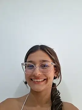 Chat XXX Live Ary-18