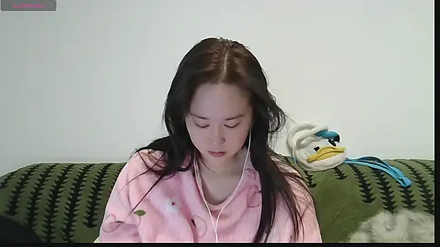 Belinda66 live XXX chat