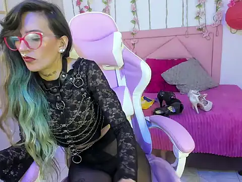 Dark_Dominika Chat XXX live