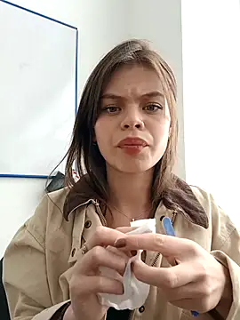 _Isabella-7: απευθείας συνομιλία ΧΧΧ