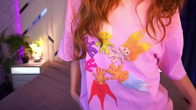 Chat +18 de CuteeFoxy ao vivo