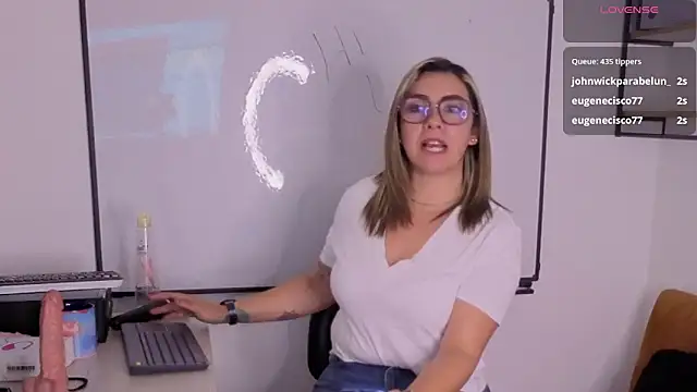 Isabella_lt Live XXX-Chat