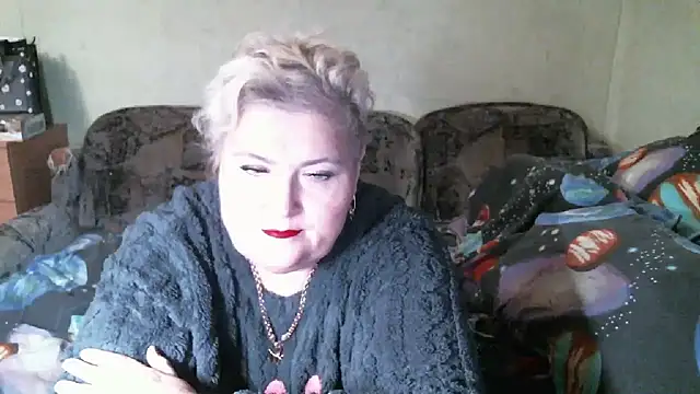 Lana555 élő XXX-chatje