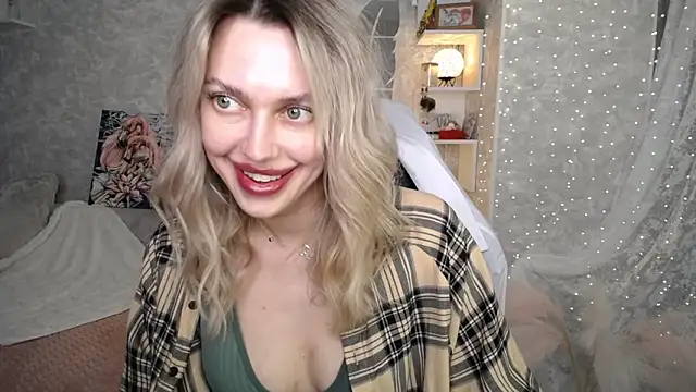 NickyAdamidi's Live XXX Chat