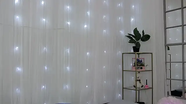 SarahRaynex Live XXX-Chat